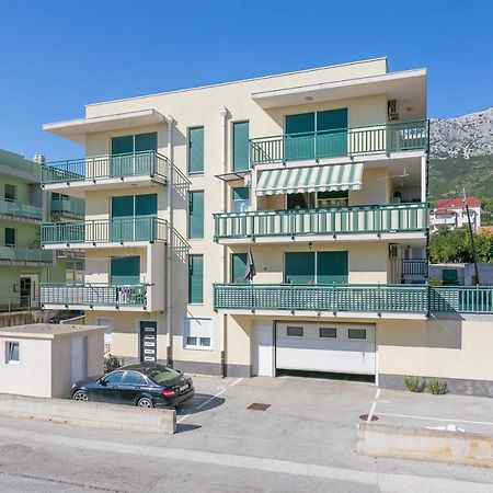 Apartments With A Parking Space Kastel Gomilica, Kastela - 21630 Exterior photo