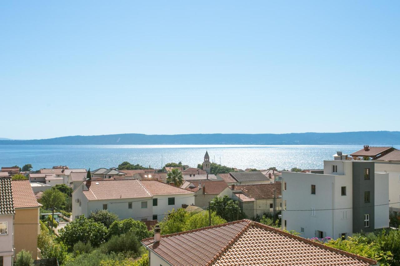 Apartments With A Parking Space Kastel Gomilica, Kastela - 21630 Exterior photo